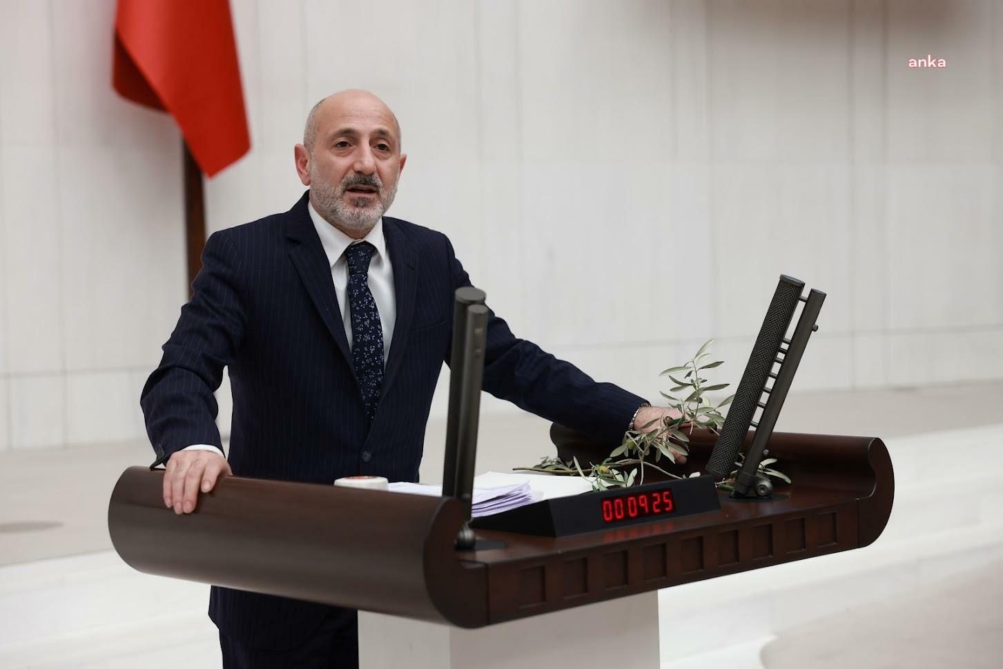 CHP’de flaş bir gelişme yaşandı. 9 milletvekilinin ihraç istemiyle YDK’ye
