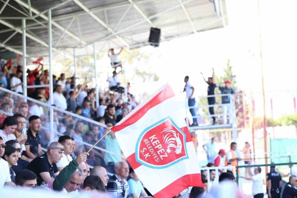 kepezspor bayraklari caddeleri susleyecek 050c92a