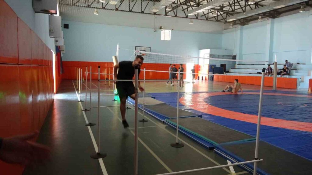 parkurda hayallerinin pesinden kosuyorlar 22aa198