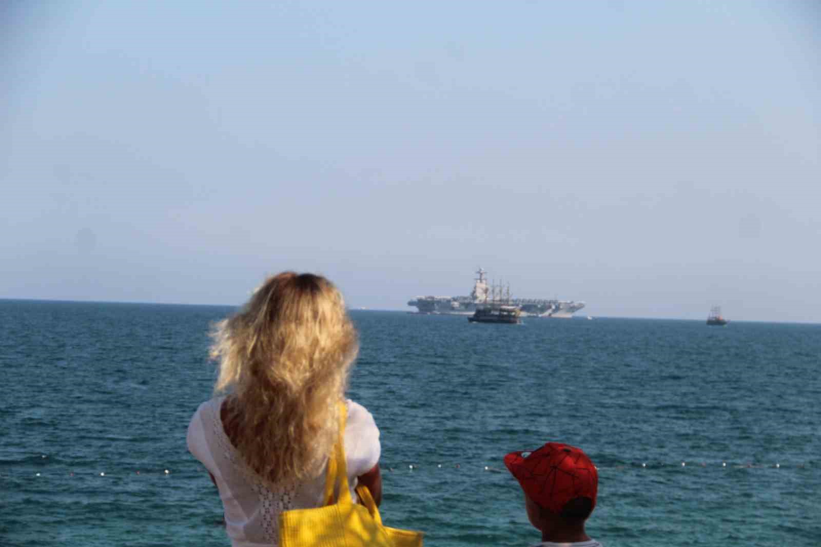 ABD DONANMASI’NIN EN YENİ UÇAK GEMİSİ USS GERALD R. FORD