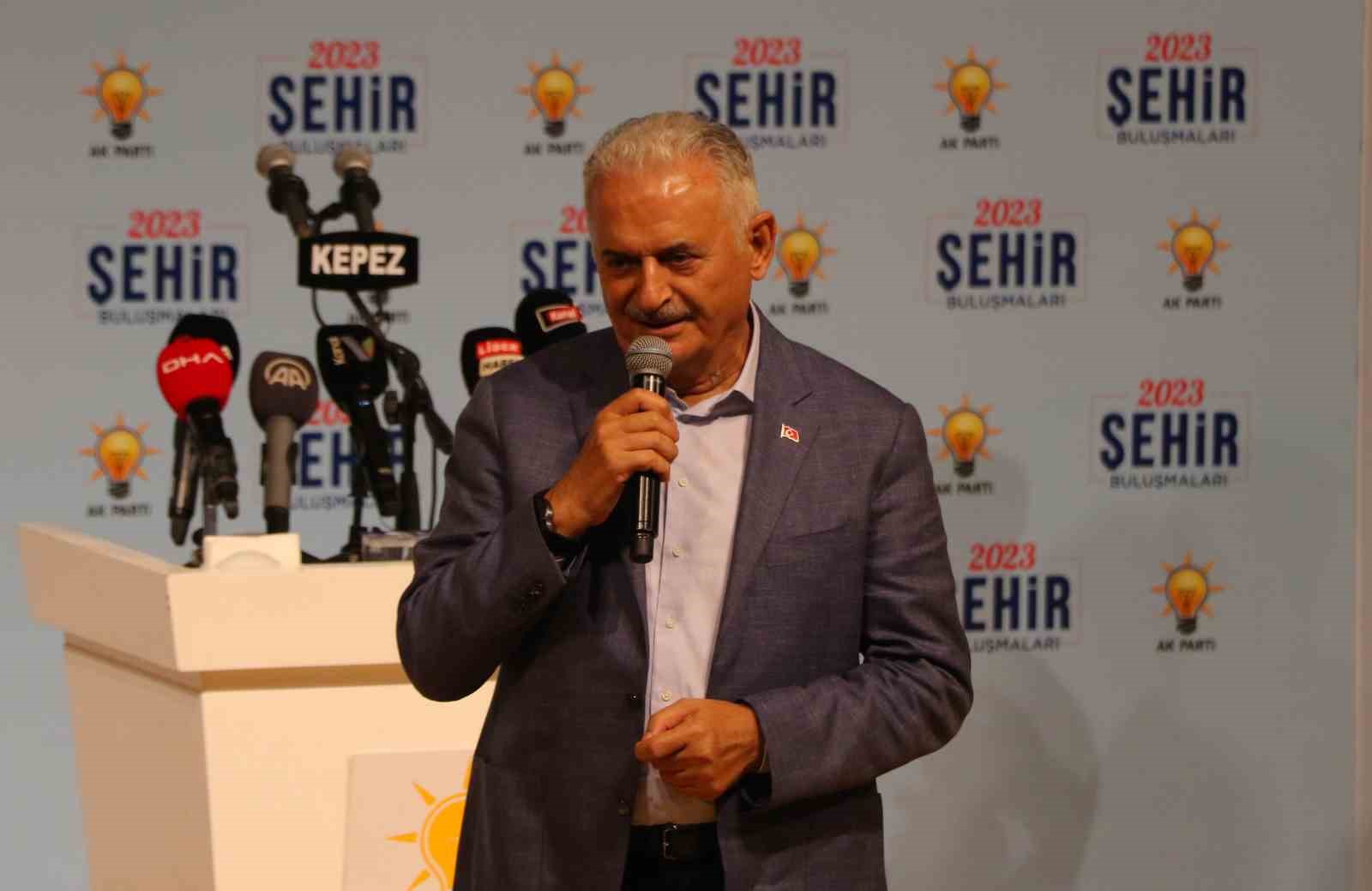 AK PARTİ 2023 ŞEHİR BULUŞMALARI ANTALYA’DA DEVAM ETTİ. KATILIMCILARA SESLENEN