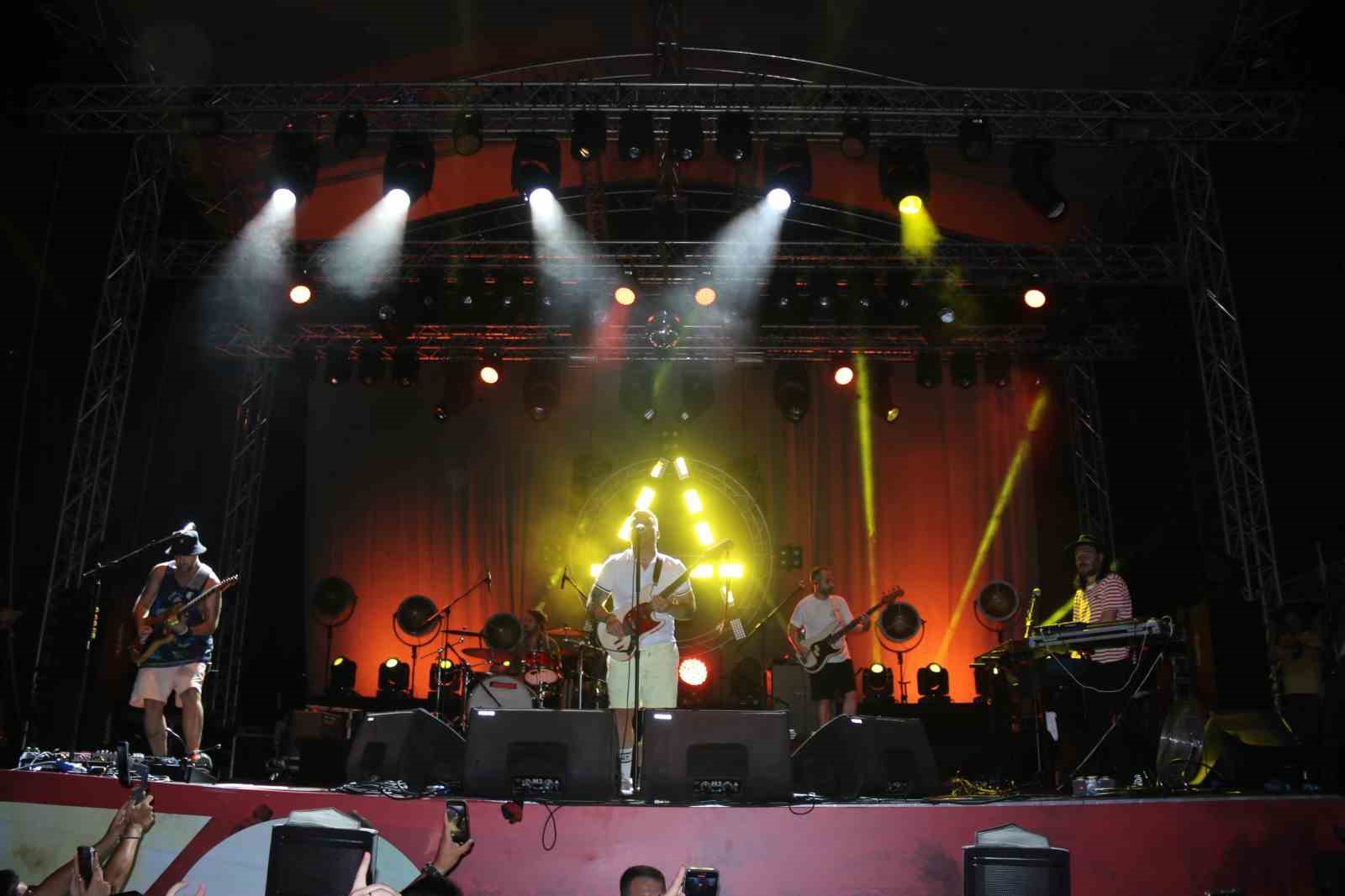 30 AĞUSTOS ZAFER BAYRAMI DOLAYISI İLE TURİZM KENTİ ANTALYA’DA SAHNE