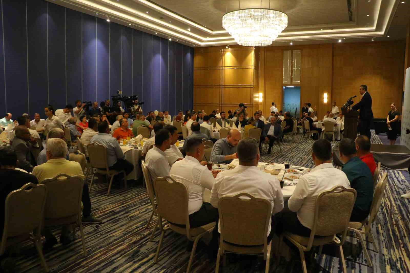 AK PARTİ’NİN DÜZENLEDİĞİ 2023 ŞEHİR BULUŞMALARI PROGRAMI ANTALYA’DA DÜZENLENDİ. PROGRAMDA