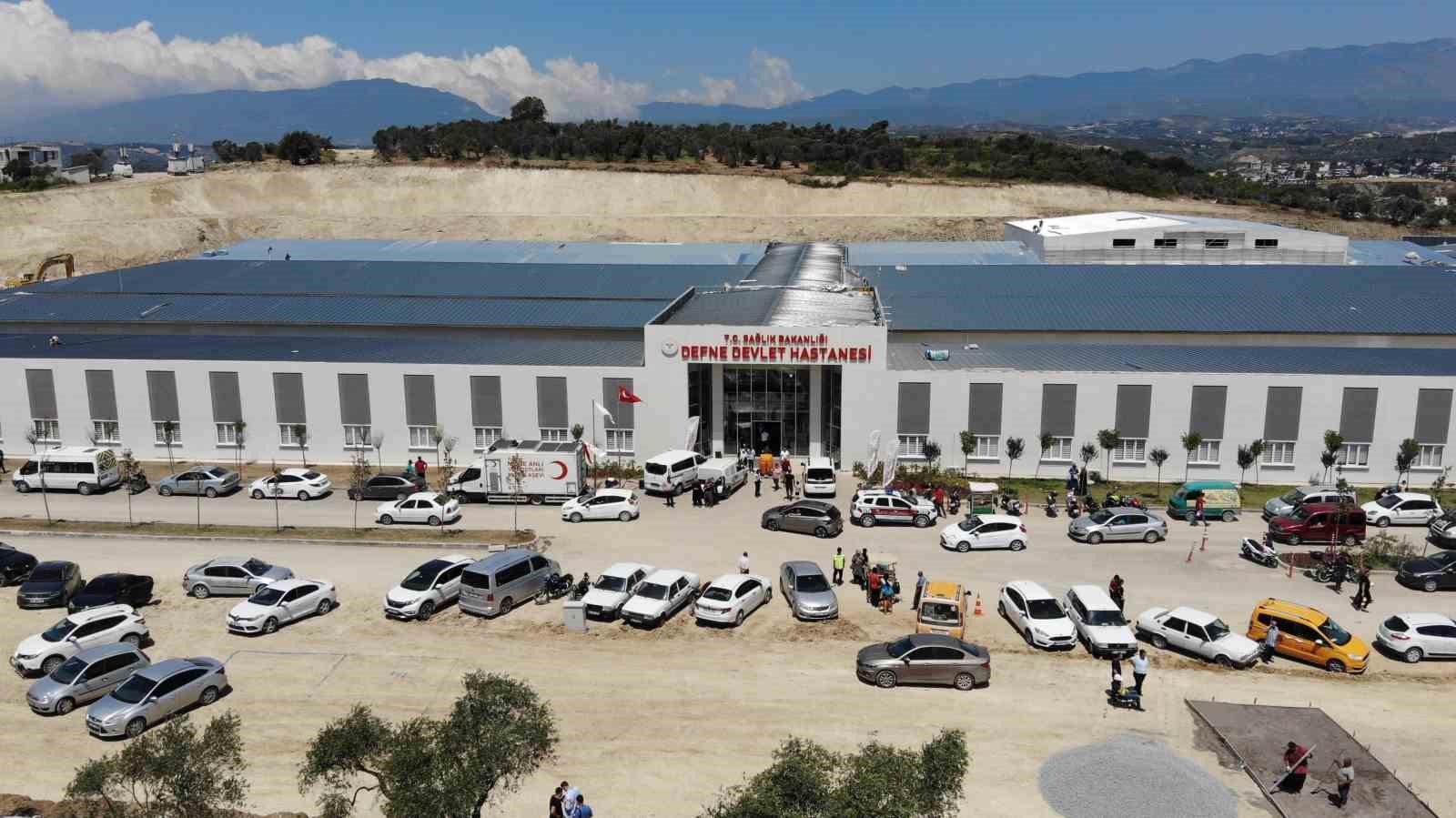 DEPREMİN VURDUĞU HATAY’DA HERHANGİ BİR SALGININ SÖZ KONUSU OLMADIĞINA DİKKAT