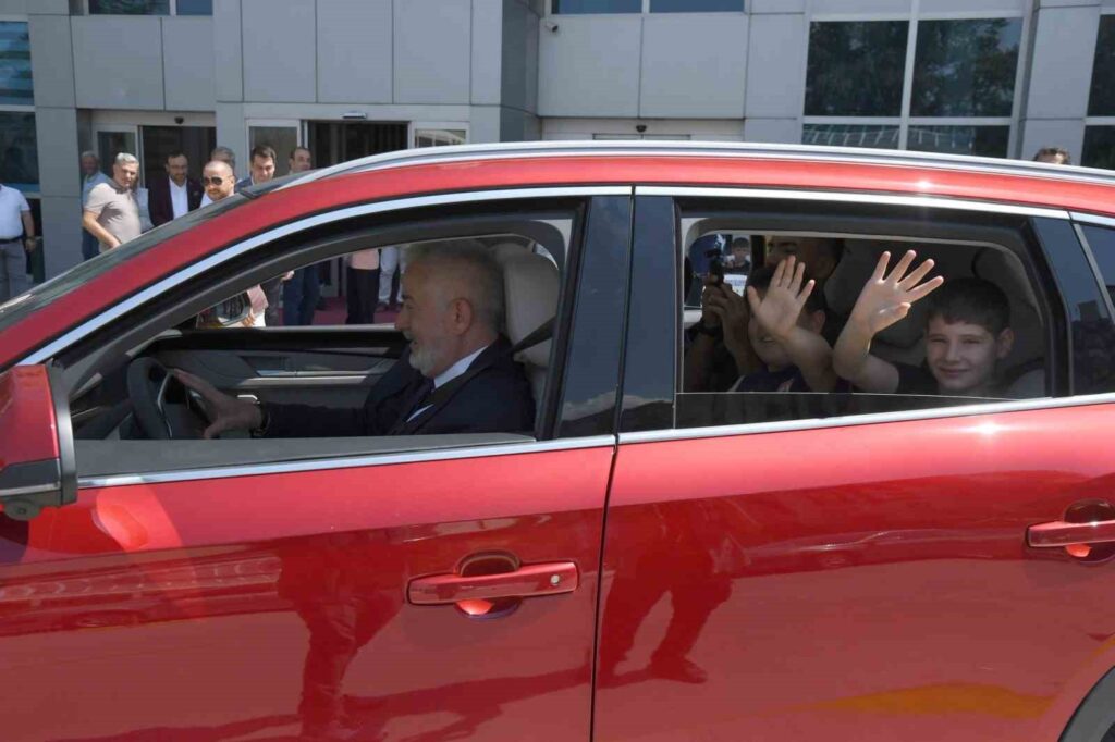 ispartada cocuklar togg deneyimini baskan basdegirmenle yasadi 27fff19