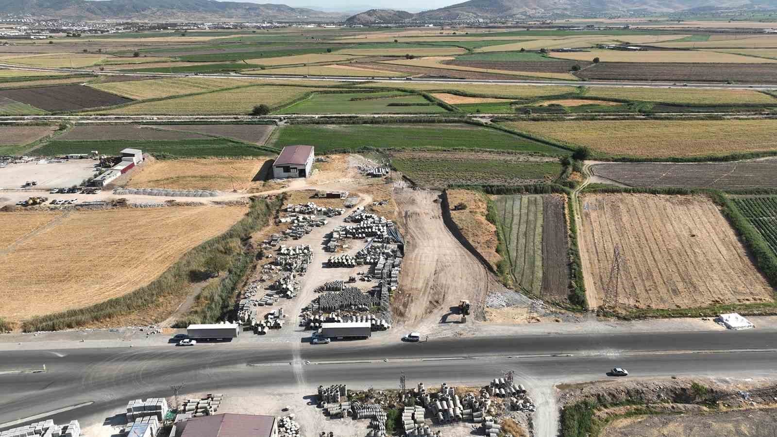KAHRAMANMARAŞ BÜYÜKŞEHİR BELEDİYESİ, GAYBERLİ MAHALLESİ’NDEN GÜNEY BAĞLANTI YOLU’NA ULAŞIM SAĞLAYACAK