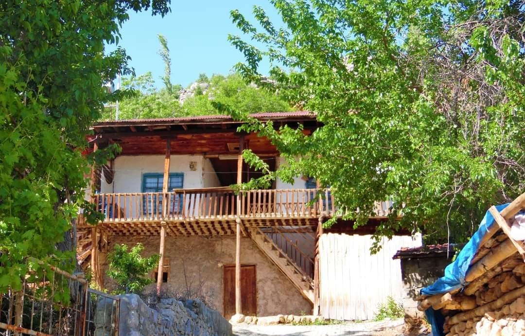 KAHRAMANMARAŞ'TA ESKİ MİMARİ OLMASINA RAĞMEN GÜNÜMÜZDE HALEN VARLIĞINI SÜRDÜREN, KIŞLARI