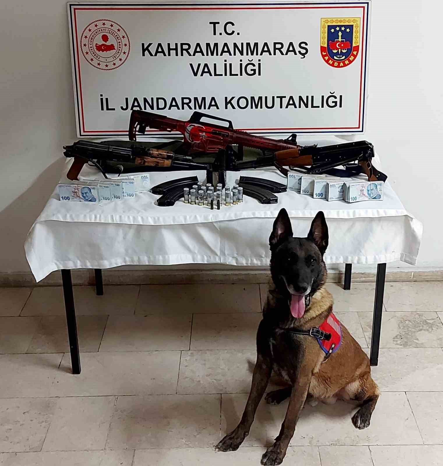KAHRAMANMARAŞ’IN ELBİSTAN İLÇESİNDE JANDARMA EKİPLERİNCE SİLAH KAÇAKÇILARINA YÖNELİK DÜZENLENEN OPERASYONDA,