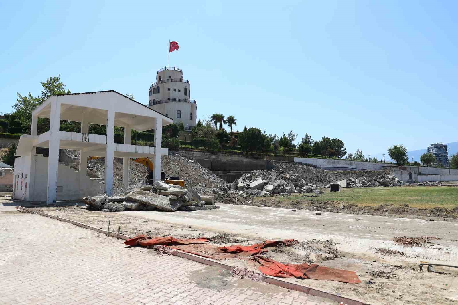 ANTALYA BÜYÜKŞEHİR BELEDİYE BAŞKANI MUHİTTİN BÖCEK’İN KUMLUCA’YA STADYUM KAZANDIRILMASI AMACIYLA