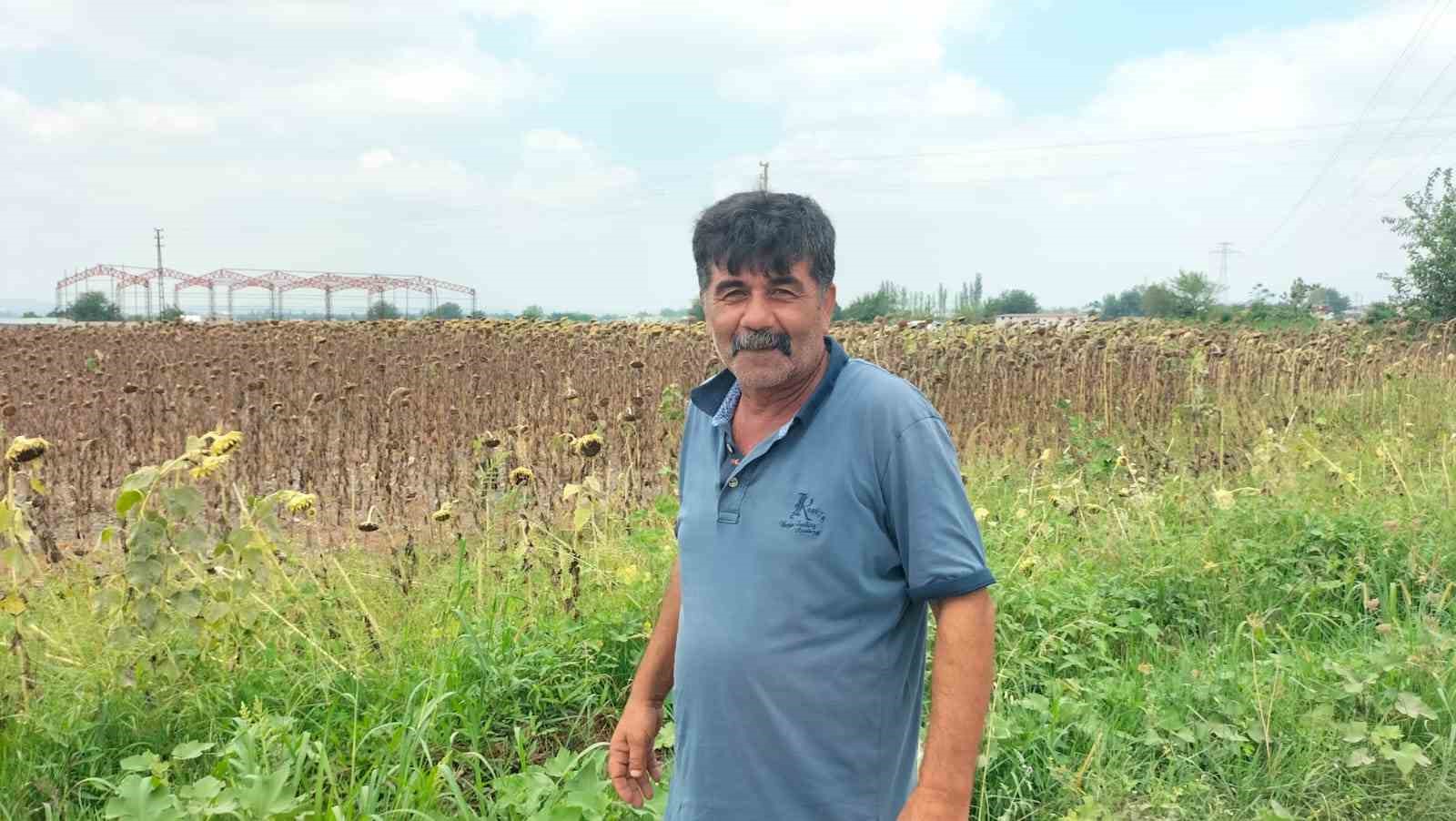 DÜZİÇİ'NDE YILLARDIR ÇİFTÇİLİK YAPAN İRFAN KÖRKÜ, "12 DÖNÜM ALANA EKİM