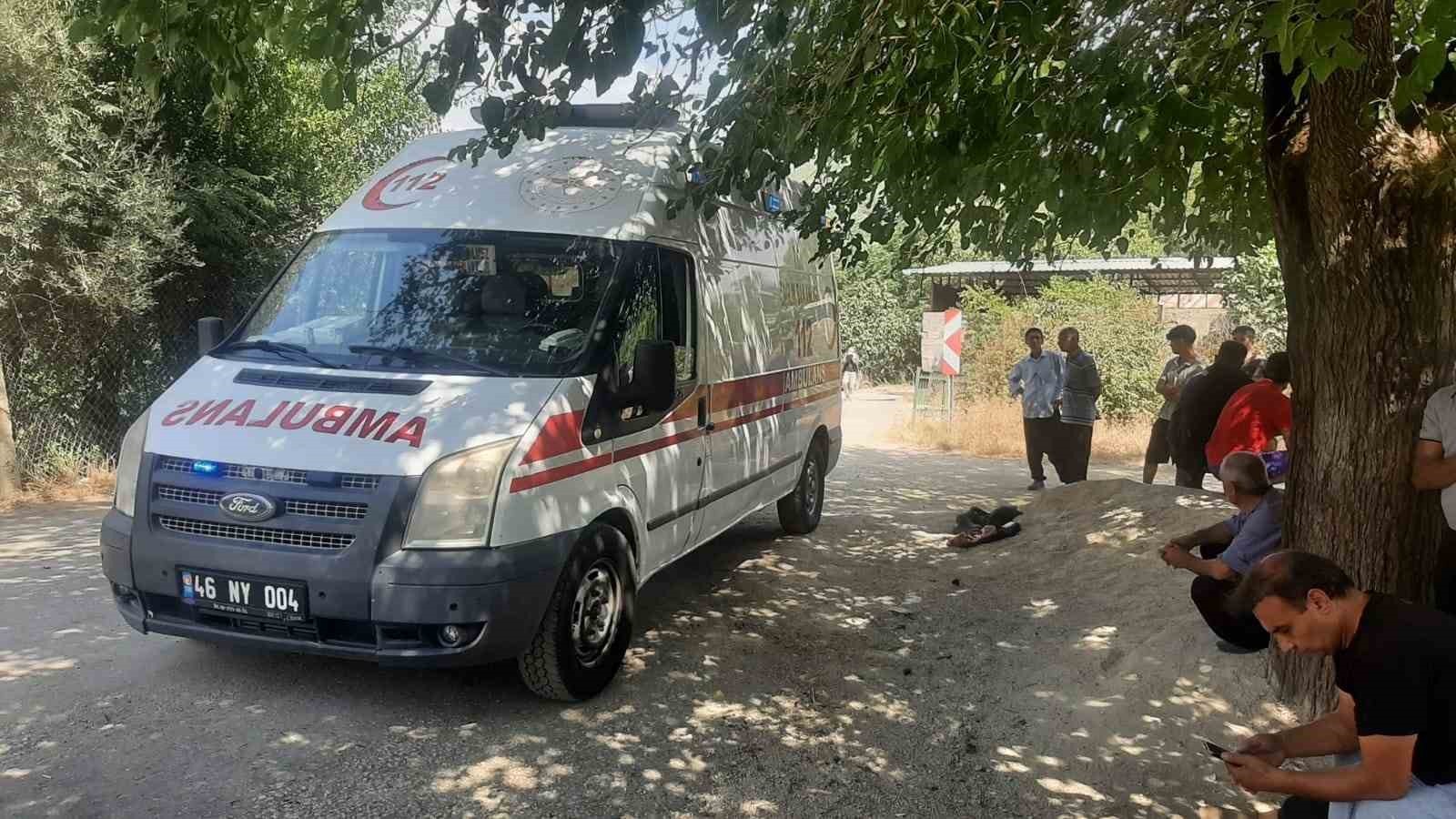 KAHRAMANMARAŞ'TA SERİNLEMEK İÇİN SULAMA KANALINA GİREN 3 GENÇTEN BİRİ BOĞULDU,