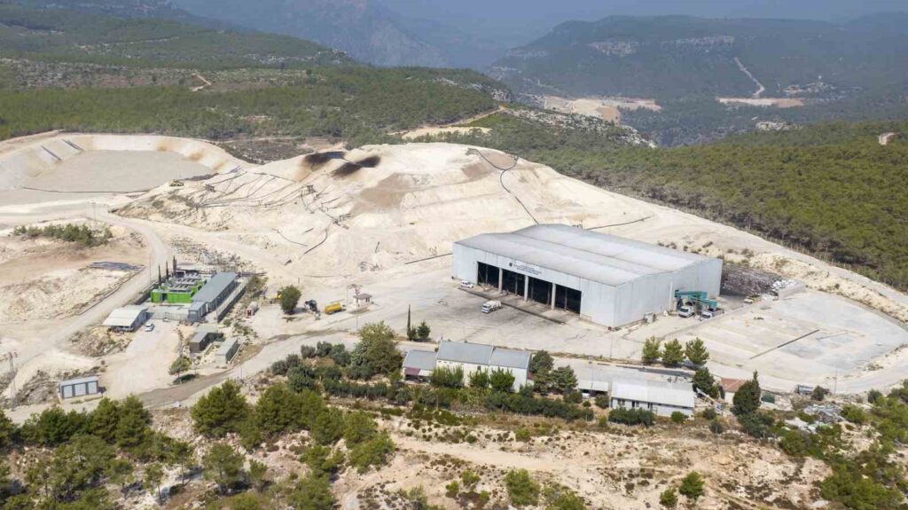 7 ilcenin kati atiklari yeni lotta depolanacak e04d92a