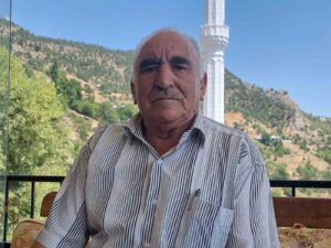 FEKE'NİN KALEYÜZÜ MAHALLESİ'NDE 5 DÖNEM ARALIKSIZ MUHTAR SEÇİLEN VE KÖY