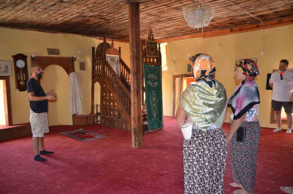 Antalya’da turistlerin yeni gözdesi 17 kişilik nüfusa sahip 800 yıllık Belenalan köyü Antalya’da turistlerin yeni gözdesi 17 kişilik nüfusa sahip 800 yıllık Belenalan köyü
