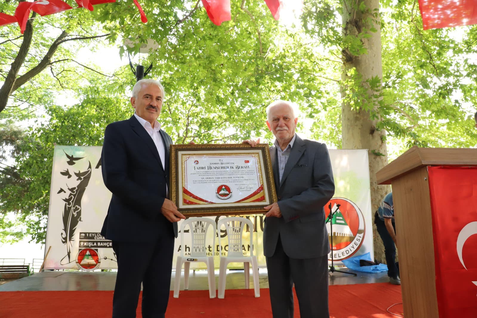 Kışla bahçesinde düzenlenen 3. Aşıklar Kervanı & Andırınlı Hasibe Hatun’u