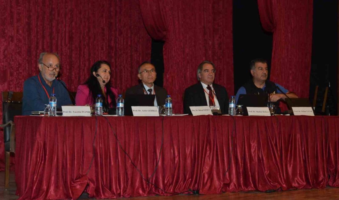 HATAY’DA, MUSTAFA KEMAL ÜNİVERSİTESİNDE 'DEPREM VE DİRENÇLİ KENTLER: HATAY İÇİN