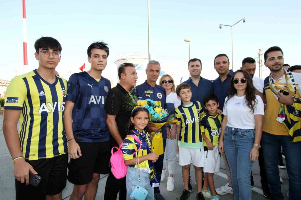 Fenerbahçe kafilesi, Gazipaşa’ya geldi Fenerbahçe kafilesi, Gazipaşa’ya geldi