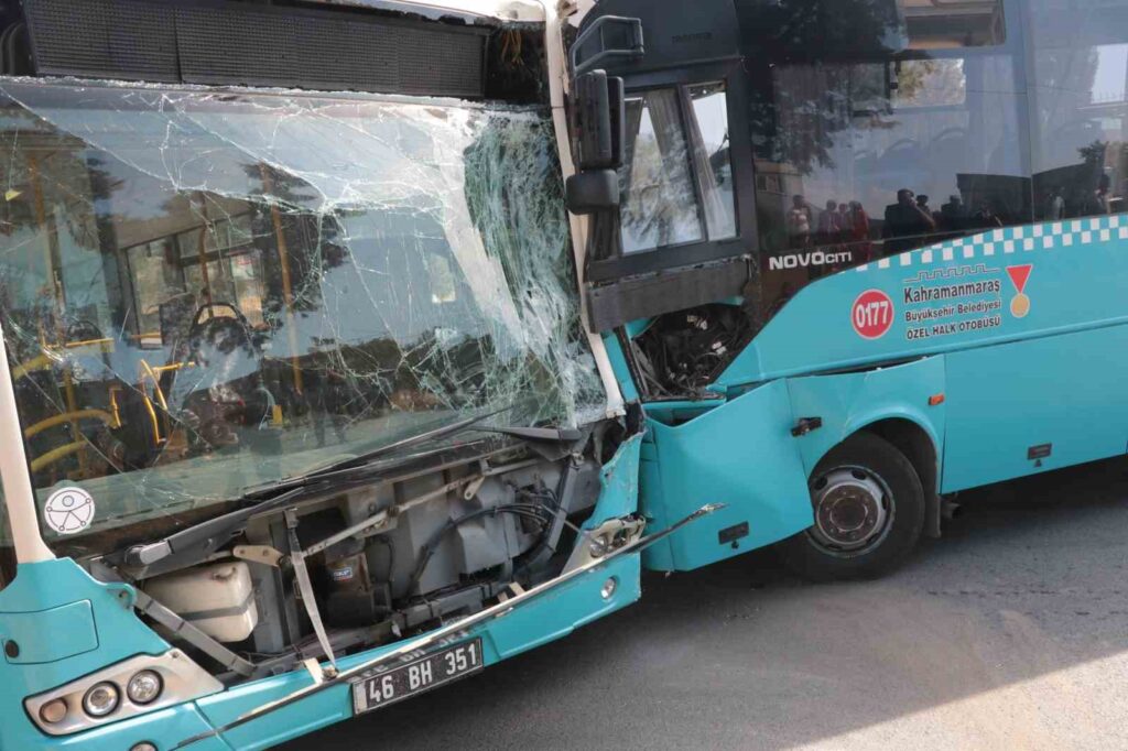 kahramanmarasta belediye otobusu ile halk otobusu carpisti 9 yarali 7b63637