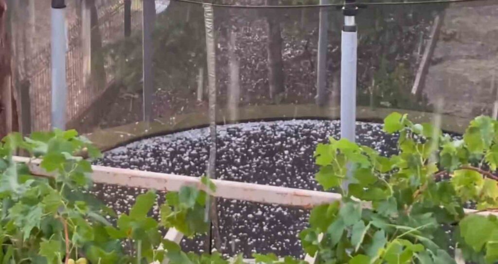 kahramanmarasta siddetli yagis ve dolu etkili oldu d152845