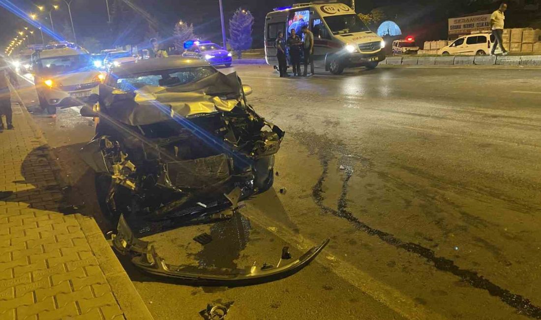 KAHRAMANMARAŞ’TA TRAFİK KAZASI: 4 YARALI