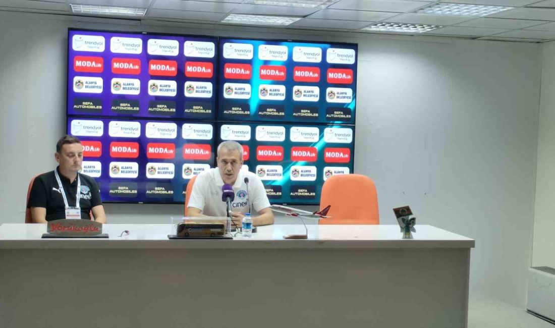 KASIMPAŞA TEKNİK DİREKTÖRÜ KEMAL ÖZDEŞ, 3-3 BERABERE KALDIKLARI ALANYASPOR MAÇININ