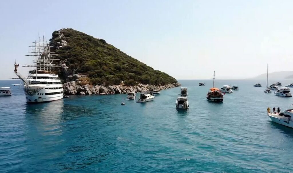 Oruç Reis’in hikayesinin başladığı ada, bugün turistlerin cazibe noktası oldu 1 oruc reisin hikayesinin basladigi ada bugun turistlerin cazibe noktasi oldu ad8a673