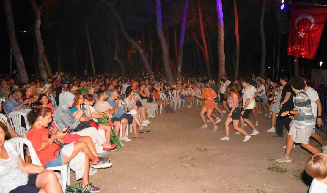 KONYAALTI BELEDİYESİ’NİN HAYATPARK’TA BU YIL İKİNCİSİNİ DÜZENLEDİĞİ KONYAALTI CAZ GÜNLERİ’NDE