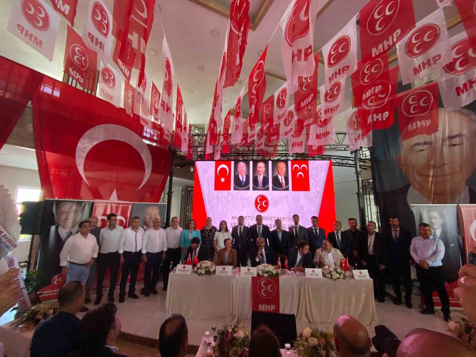 MİLLİYETÇİ HAREKET PARTİSİ (MHP) SERİK İLÇE BAŞKANLIĞI OLAĞAN KONGRESİ’NDE MEVCUT