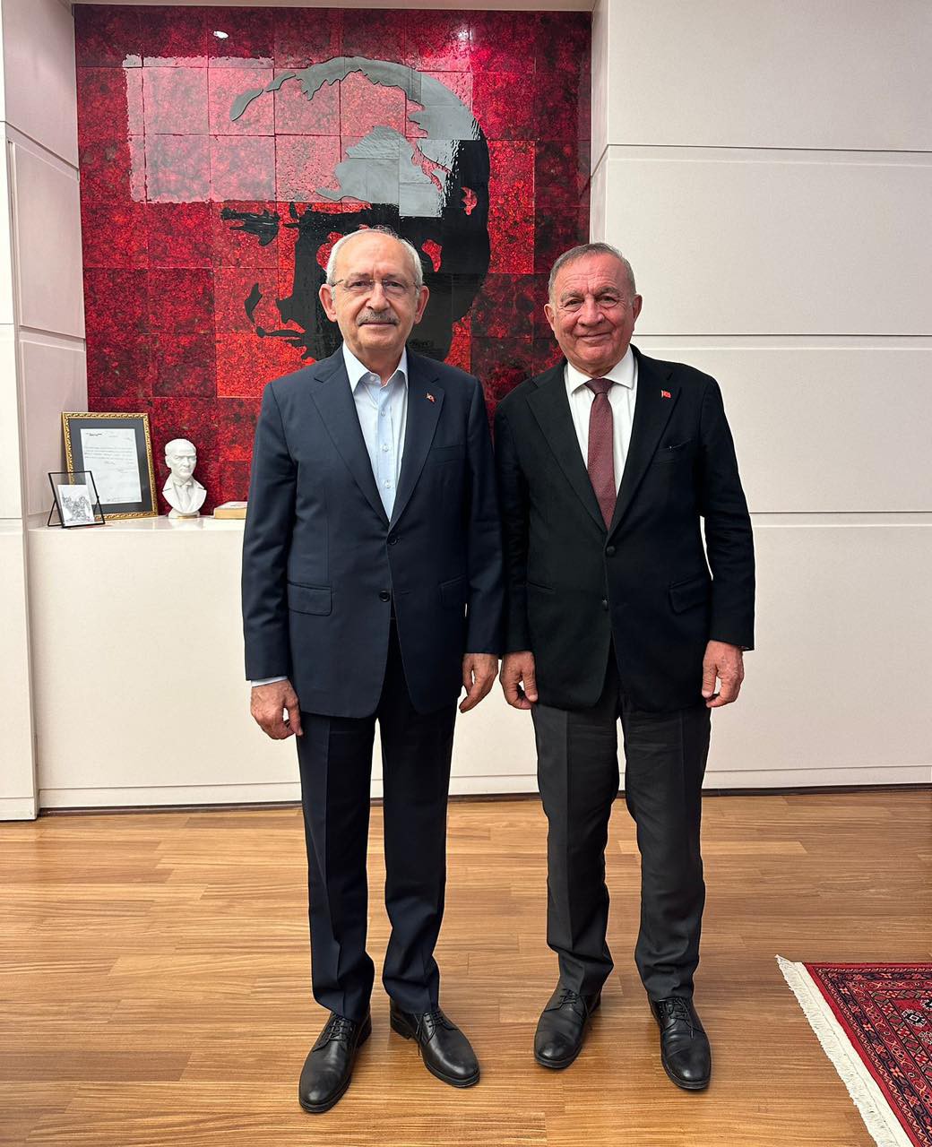 CHP GENEL BAŞKANI KEMAL KILIÇDAROĞLU VE SEYHAN BELEDİYE BAŞKANI AKİF