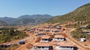 KAHRAMANMARAŞ’IN TÜRKOĞLU İLÇESİNDE YAPIMI DEVAM EDEN DEPREM KONUTLARINDAN 650 TANESİ