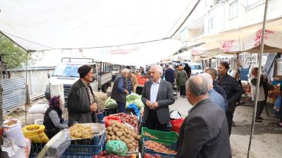 Andırın Belediye Başkanı Ahmet Doğan, beraberinde Belediye Meclis Üyeleri ile