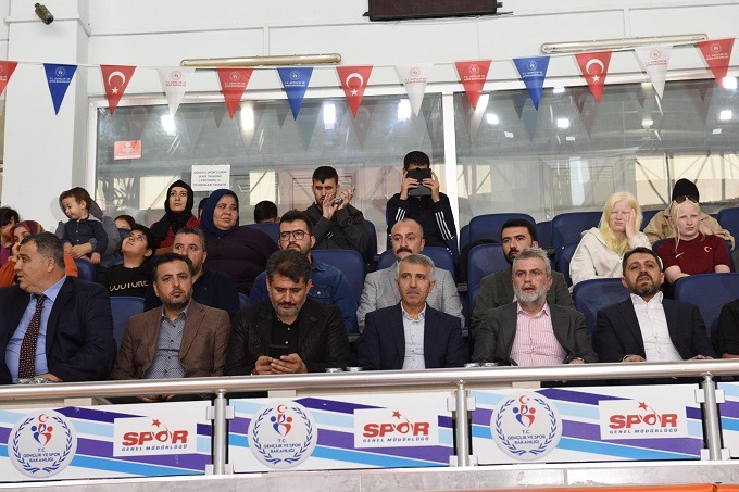 Deprem şehitleri goalball turnuvası final müsabakası ve ödül töreni yapıldı