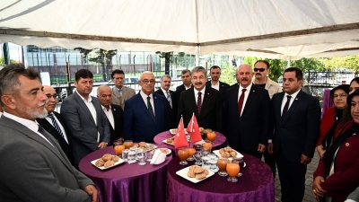Osmaniye Valisi Dr. Erdinç Yılmaz, 19 Ekim Muhtarlar Günü dolayısıyla,