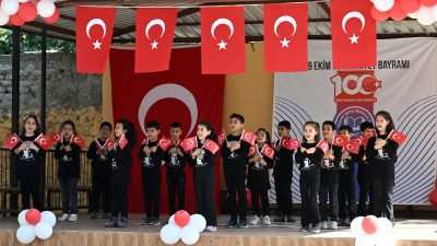 Kırmacılı Şehit Mehmet Ünaldı İlkokul ve Ortaokulunda Cumhuriyetimizin 100. Yılı