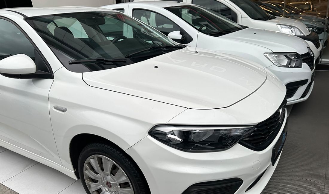 İkinci el otomobilde fiyatlardaki düşüş yaklaşık yüzde 20’yi buldu. Fiyatlar