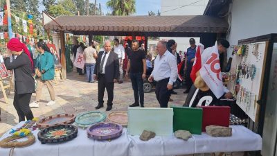 Kadirli’de Cumhuriyetimizin 100. Yılı nedeniyle Engelli bireyler tarafından hazırlanan ve