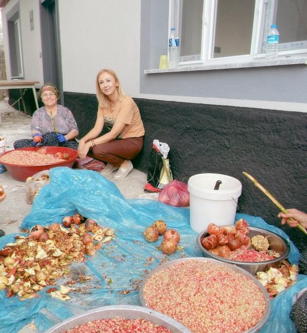 Şehit Mehmet Delikuş Mahallesi’nde muhtar adayı olarak göreve hazırlanan Gülçin