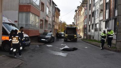 Arife Defne ARSLAN- Uğur YİĞİT/SİVAS, (DHA)- SİVAS’ta, çeşmeden su doldurmak için evinden