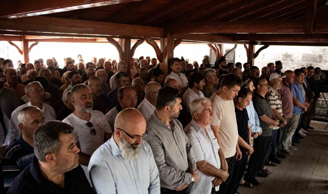 İSRAİL ABLUKASI ALTINDAKİ GAZZE'DE