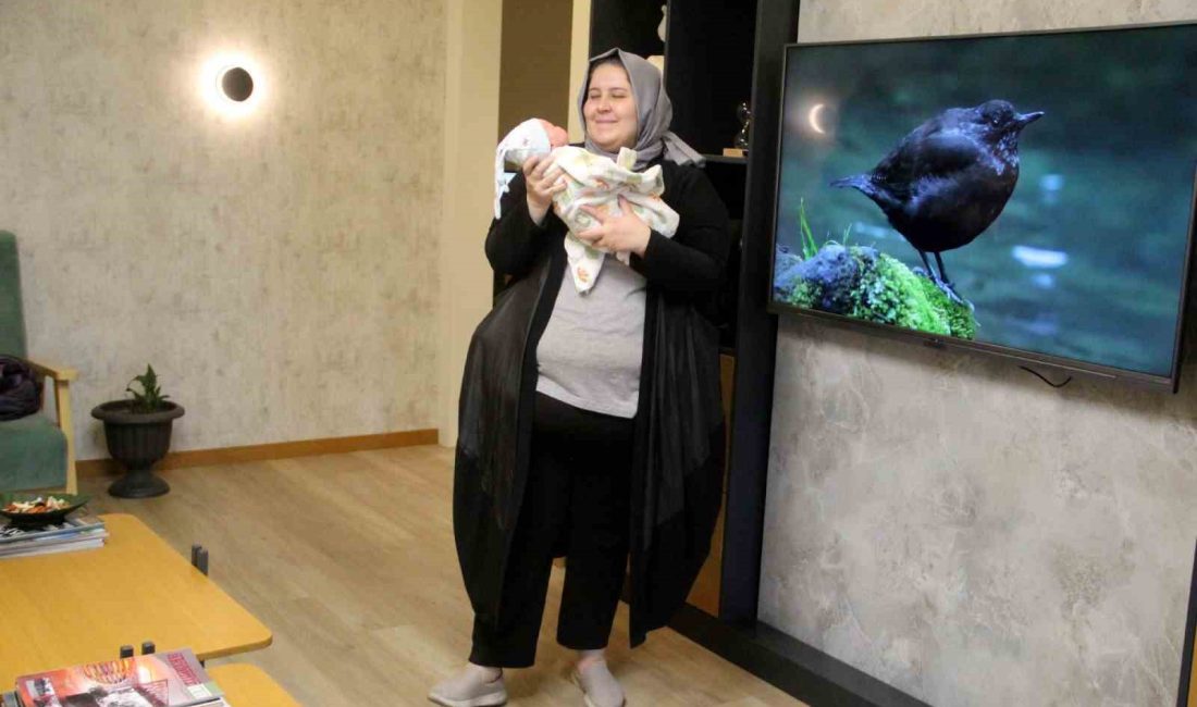 ANTALYA’DA YAŞAYAN FELSEFE ÖĞRETMENİ ÖZLEM GÜVEN YILDIZ, 156 KİLODA 2.