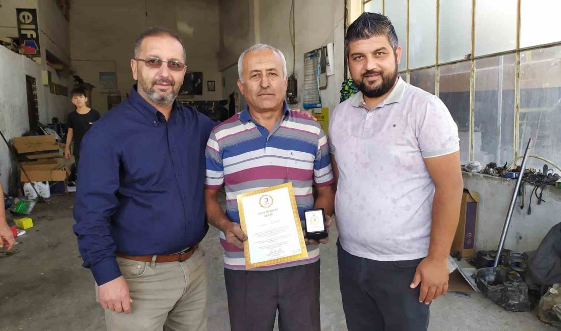 35 KEZ KAN BAĞIŞI YAPAN VATANDAŞA ALTIN MADALYA (ADEM DURMAZ-ANTALYA-İHA)