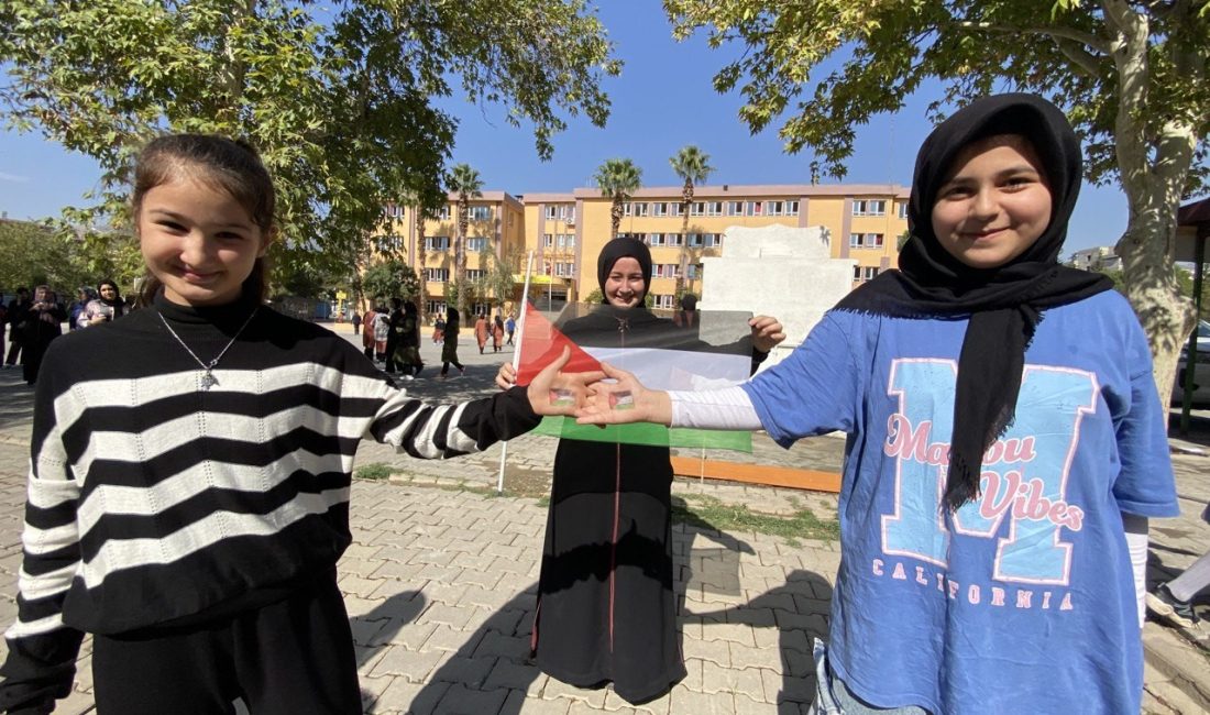 KAHRAMANMARAŞ’TA KIZ İMAM HATİP LİSESİ ÖĞRENCİLERİ, İSRAİL'İN SALDIRILARINDAN ZARAR GÖREN