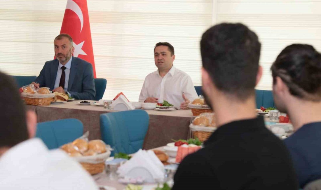 ALANYA ALAADDİN KEYKUBAT ÜNİVERSİTESİ (ALKÜ) REKTÖRÜ PROF. DR. KENAN AHMET