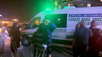 Erol POLAT/ ÇAYIROVA (Kocaeli), (DHA)- KOCAELİ’nin Çayırova ilçesinde iki grup çocuk