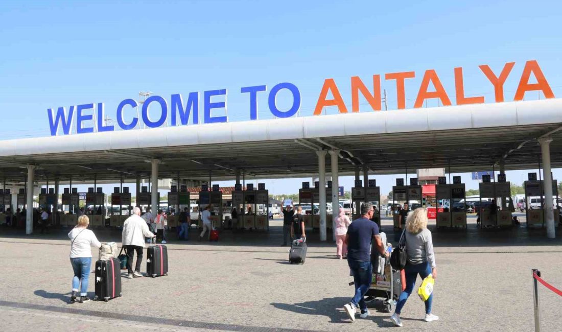 HAMAS-İSRAİL ARASINDAKİ ÇATIŞMA DEVAM EDERKEN, SAVAŞ ÖNCESİ ANTALYA’DA TATİL REZERVASYONU