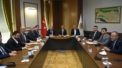 Büyükşehir Belediye Başkanı Hayrettin Güngör, yürütülen çalışmaları yerinde incelemek üzere