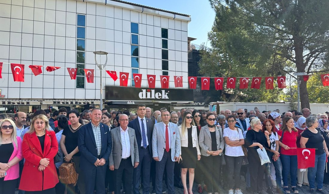 Cumhuriyet Halk Partisi (CHP) İl Başkanı Ünal Ateş, Cumhuriyetin ilan
