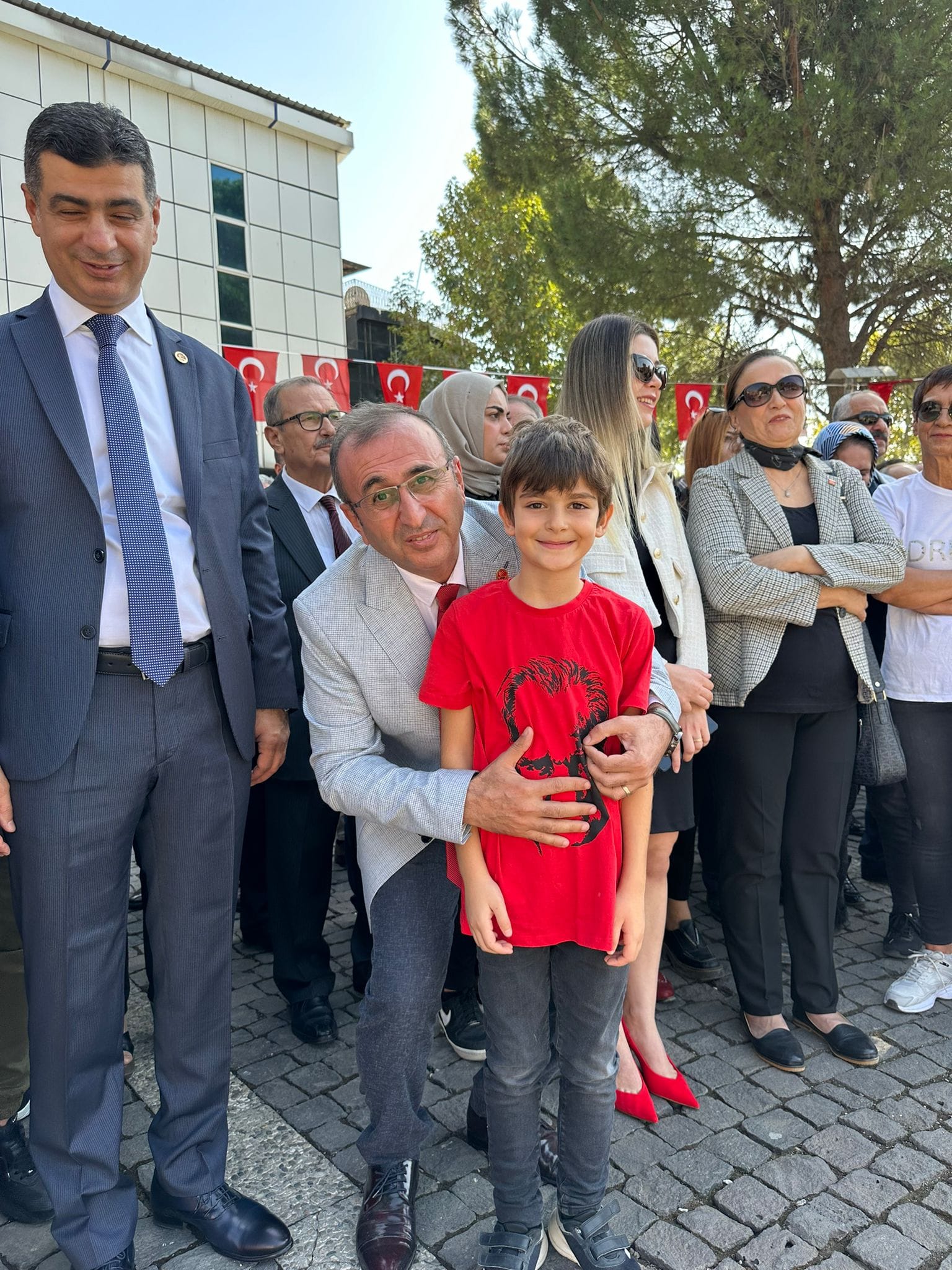 Başkan Ateş’ten 29 Ekim Mesajı: Yaşasın Cumhuriyet!