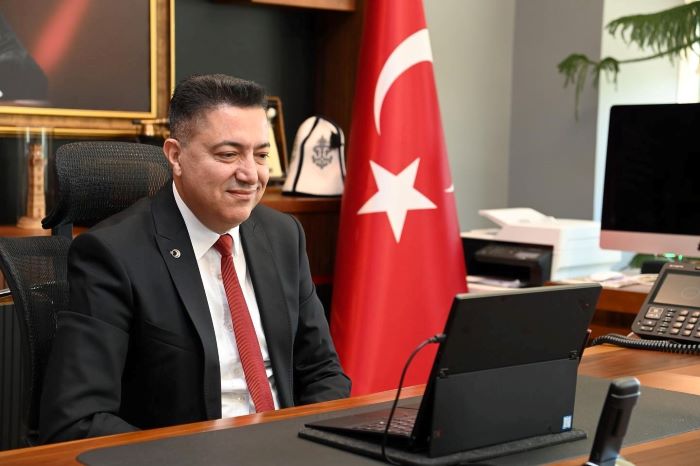 Osmaniye Korkut Ata Üniversitesi Rektörü Prof. Dr. Turgay Uzun, Öğrenci