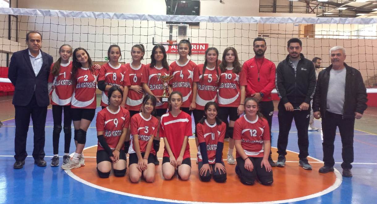 Okul sporlarına Atatürk Ortaokulu damga vurdu 3 1d3f50a4 5d13 4fa7 ad52 5c30fce924fd